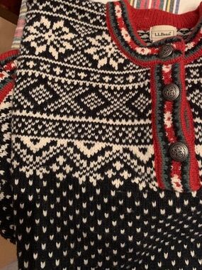 LLBean Women's Wool Sweater - vintage